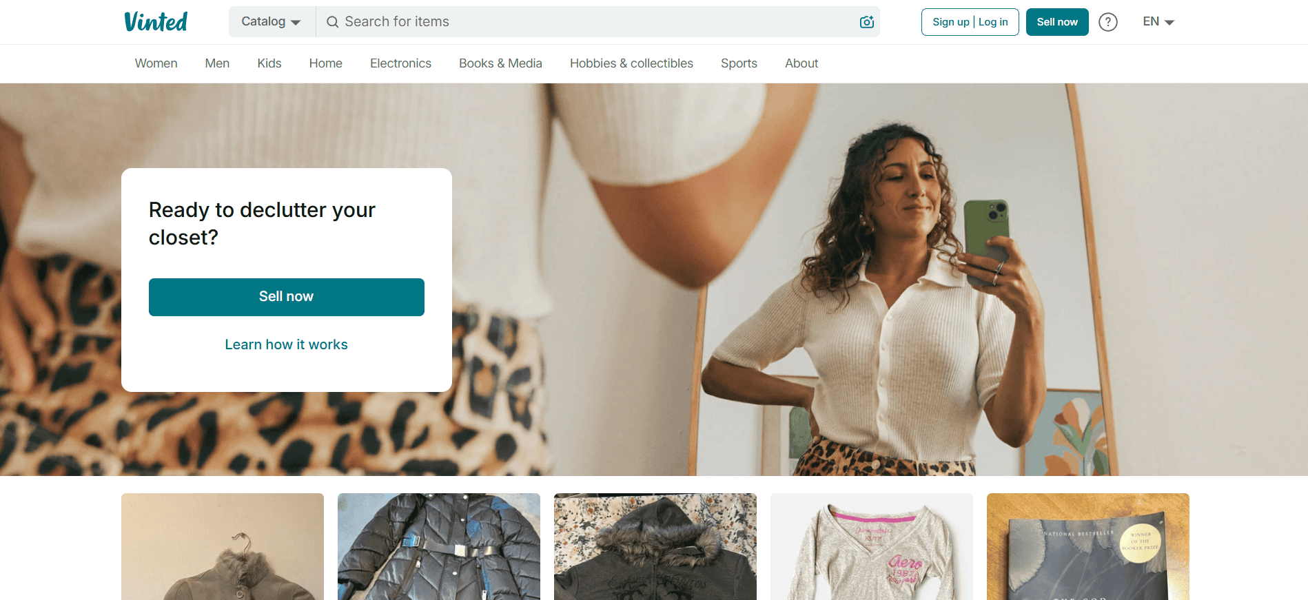 Screenshot of the Vinted homepage featuring secondhand clothing and zero seller fees